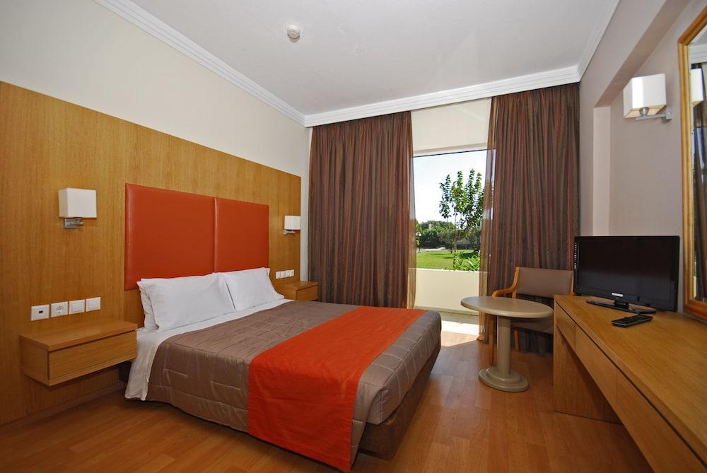 Kipriotis Village Resort Psalidi  Esterno foto